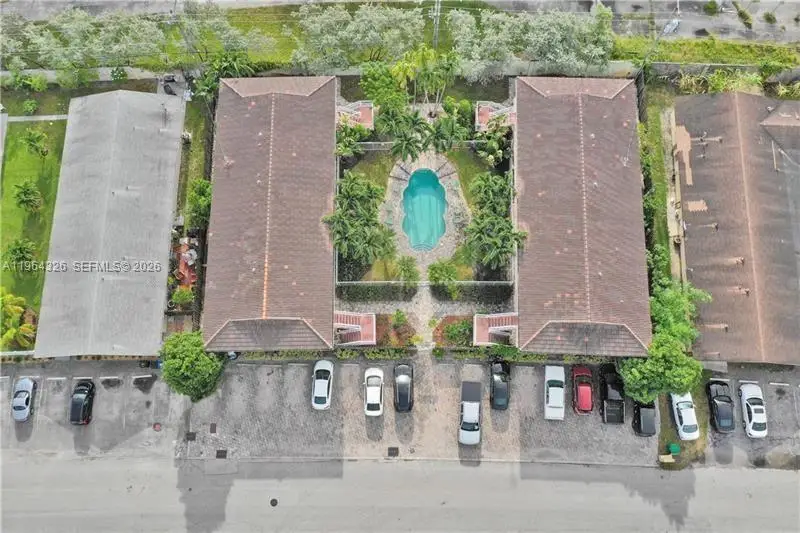 1424 Holly Heights Dr #5, Fort Lauderdale, FL 33304 - #3