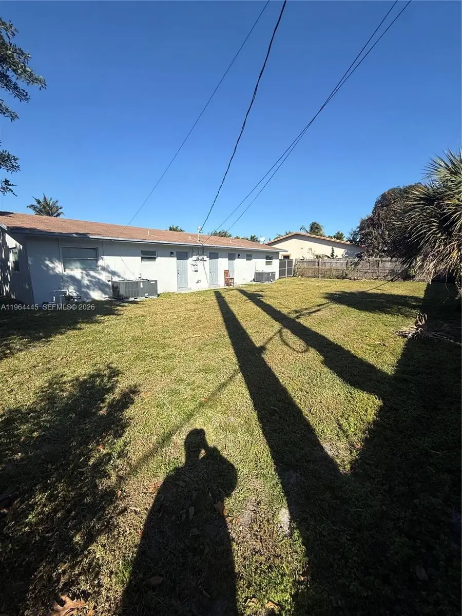 310 NE 38th St, Deerfield Beach, FL 33064 - #1