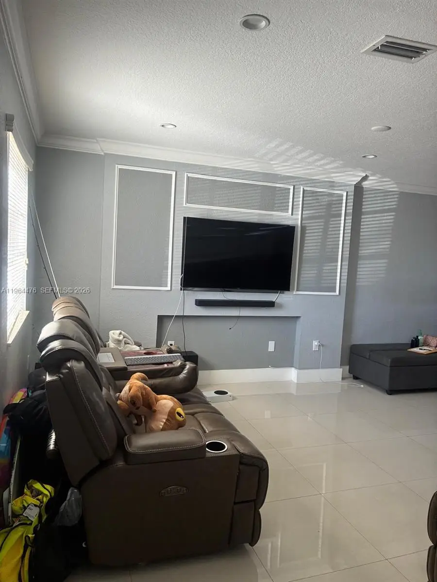 9425 NW 114th Ln #3, Hialeah Gardens, FL 33018 - #2