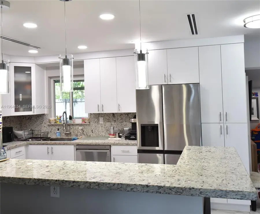 630 N 66th Ave, Hollywood, FL 33024 - #2