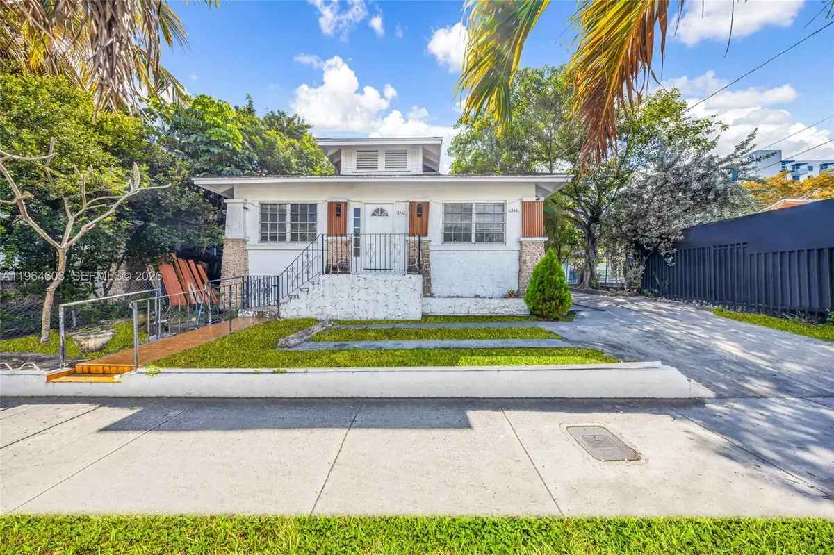 1342 NW 1st St, Miami, FL 33125 - #1