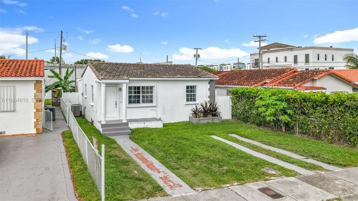 6819 SW 25th St, Miami, FL 33155 - #1