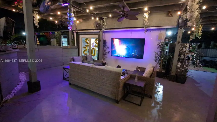 10951 SW 65th St, Miami, FL 33173 - #2