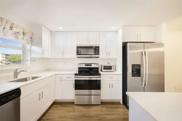 750 SE 6th Ave #223, Deerfield Beach, FL 33441