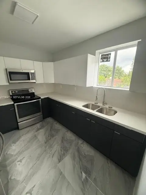 166 NE 70th St, Miami, FL 33138 - #3