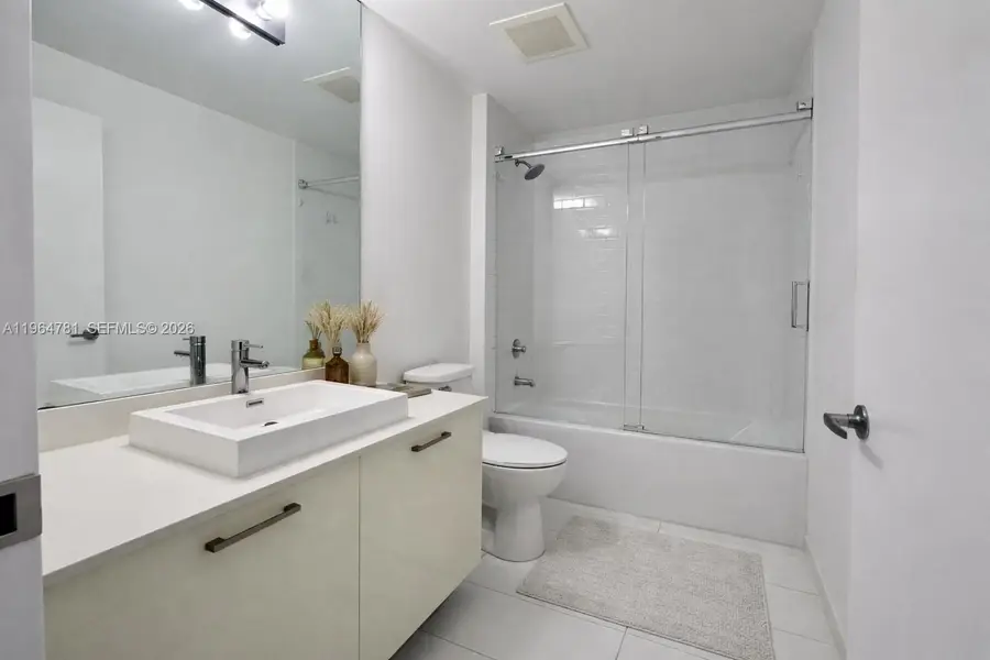 151 SE 1st St #1501, Miami, FL 33131 - #3