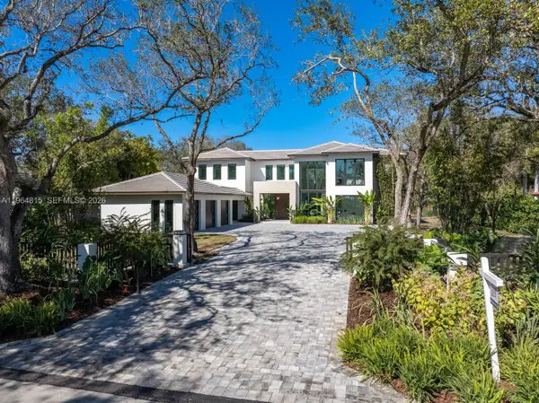 9381 SW 100 St, Miami, FL 33176