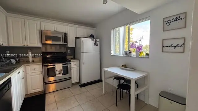 731 N Pine Island Rd #306, Plantation, FL 33324 - #3