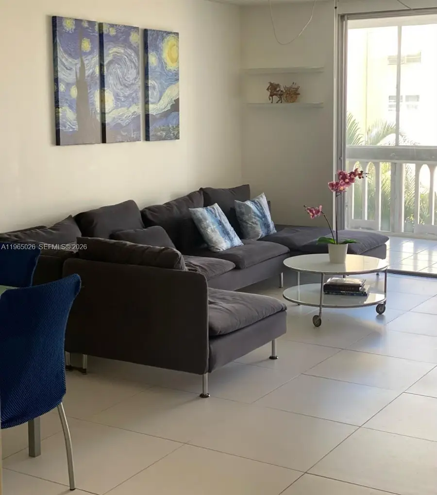 610 NE 12th Ave #308, Hallandale Beach, FL 33009 - #3