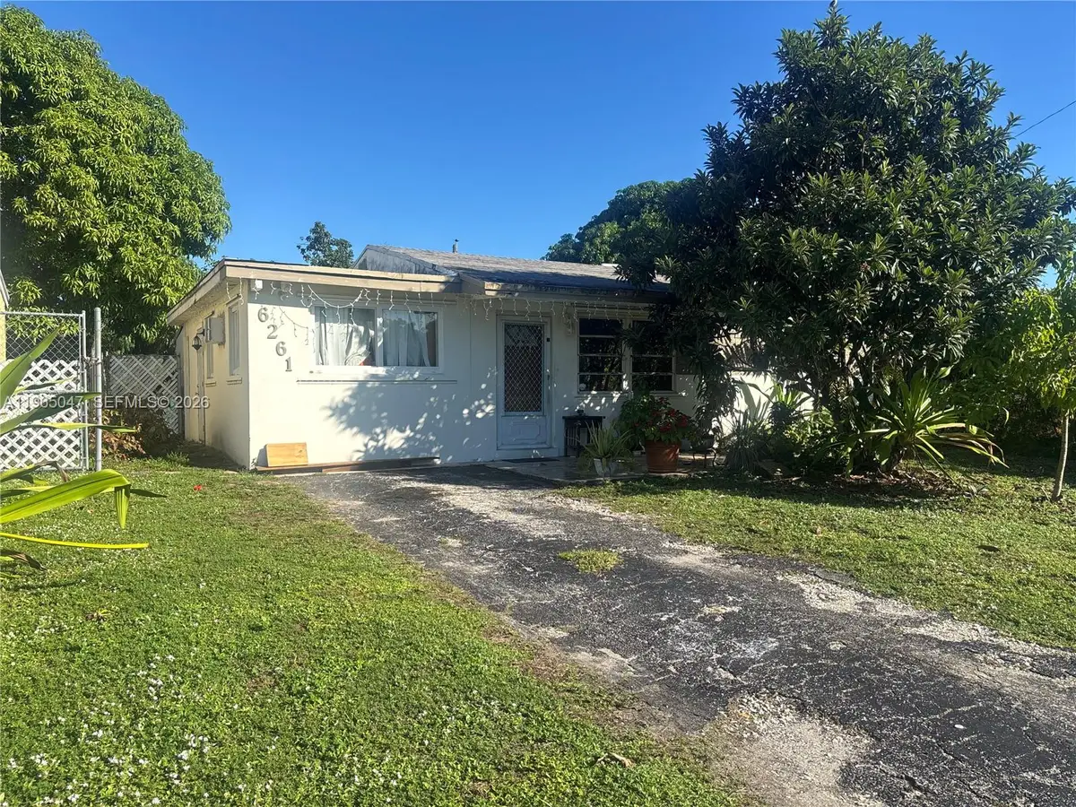 6261 SW 25th St, Miramar, FL 33023 - #1