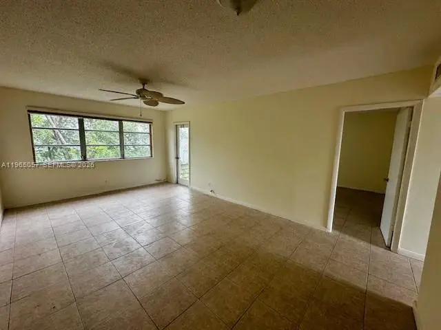 2223 Park Ln #304, Hollywood, FL 33021 - #3
