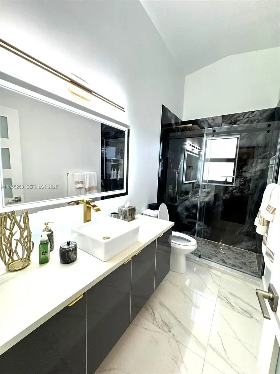 9189 NW 45th St, Sunrise, FL 33351 - #3