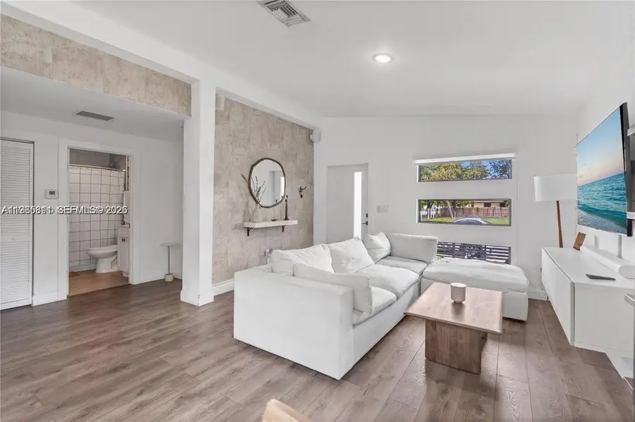 944 NW 64th St, Miami, FL 33150 - #2