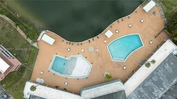 1401 NE Miami Gardens Dr #287, Miami, FL 33179