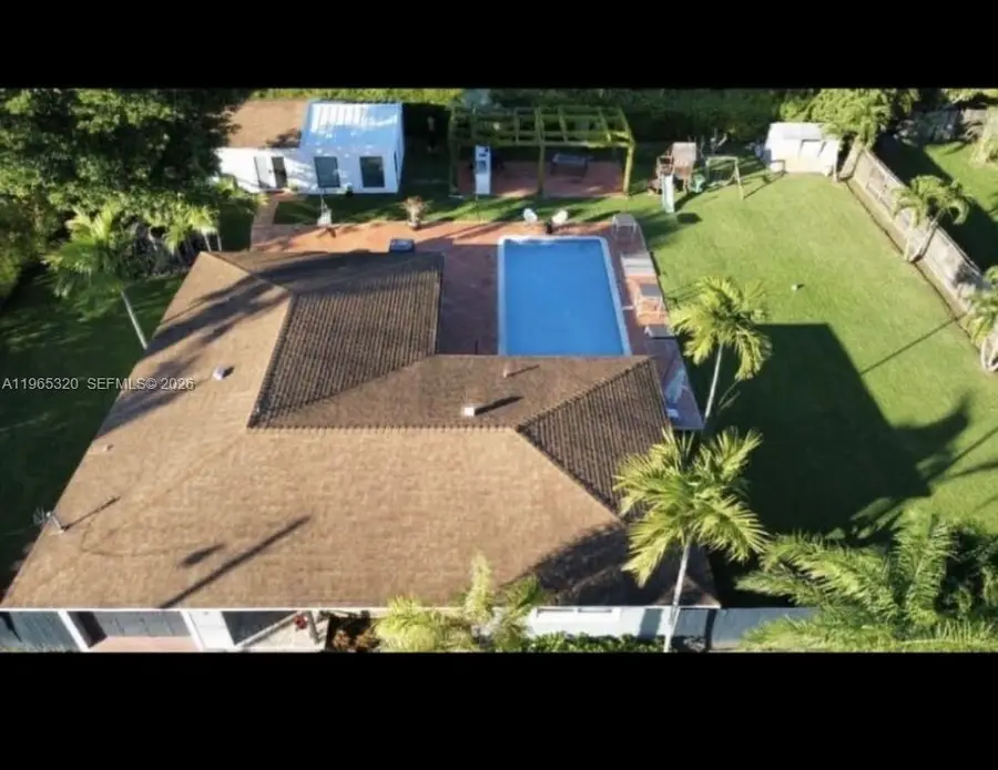 265 NE 151st St, Miami, FL 33162 - #3