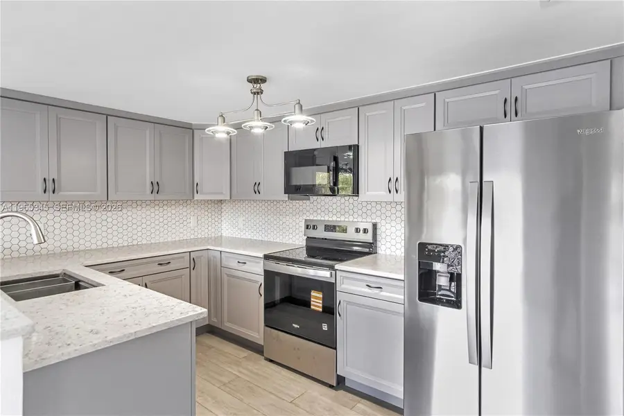 4705 SW 62nd Ave #204, Davie, FL 33314 - #3