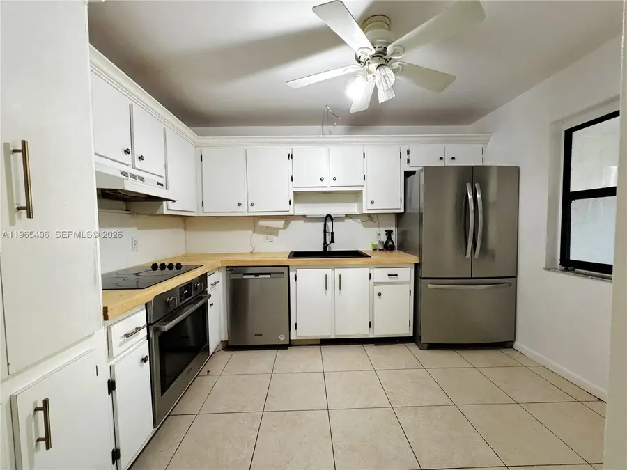 296 Racquet Club Rd #104, Weston, FL 33326 - #3