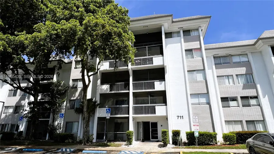 711 N Pine Island Rd #211, Plantation, FL 33324 - #2