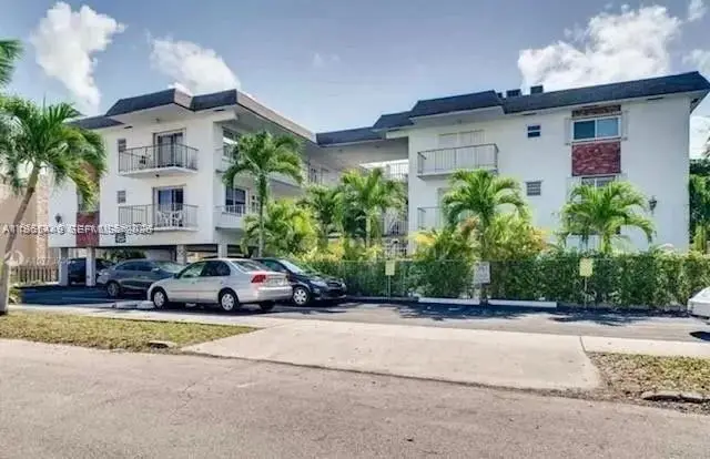 1840 Dewey St #103, Hollywood, FL 33020 - #1