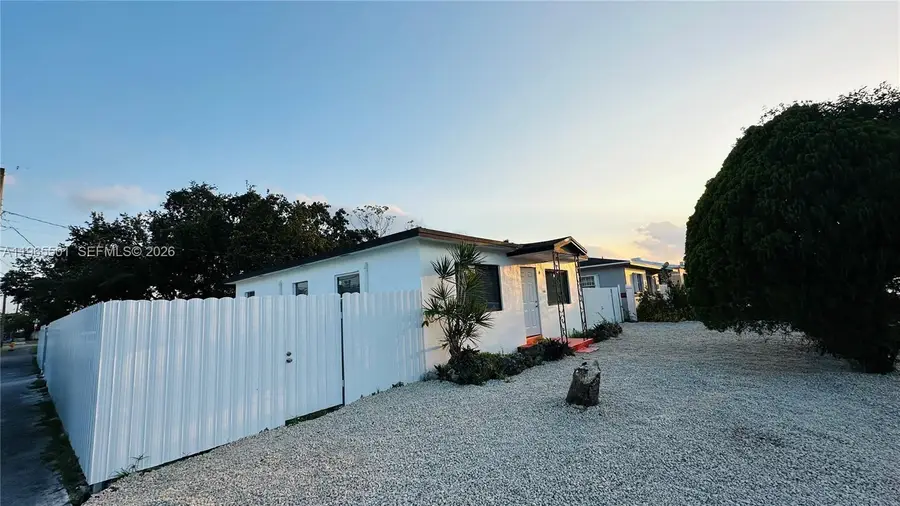 1100 NW 75th St, Miami, FL 33150 - #2