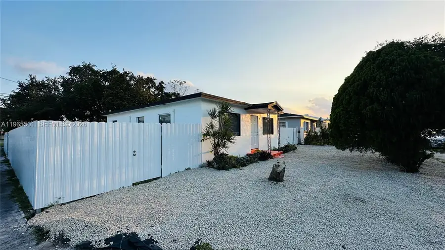 1100 NW 75th St, Miami, FL 33150 - #3