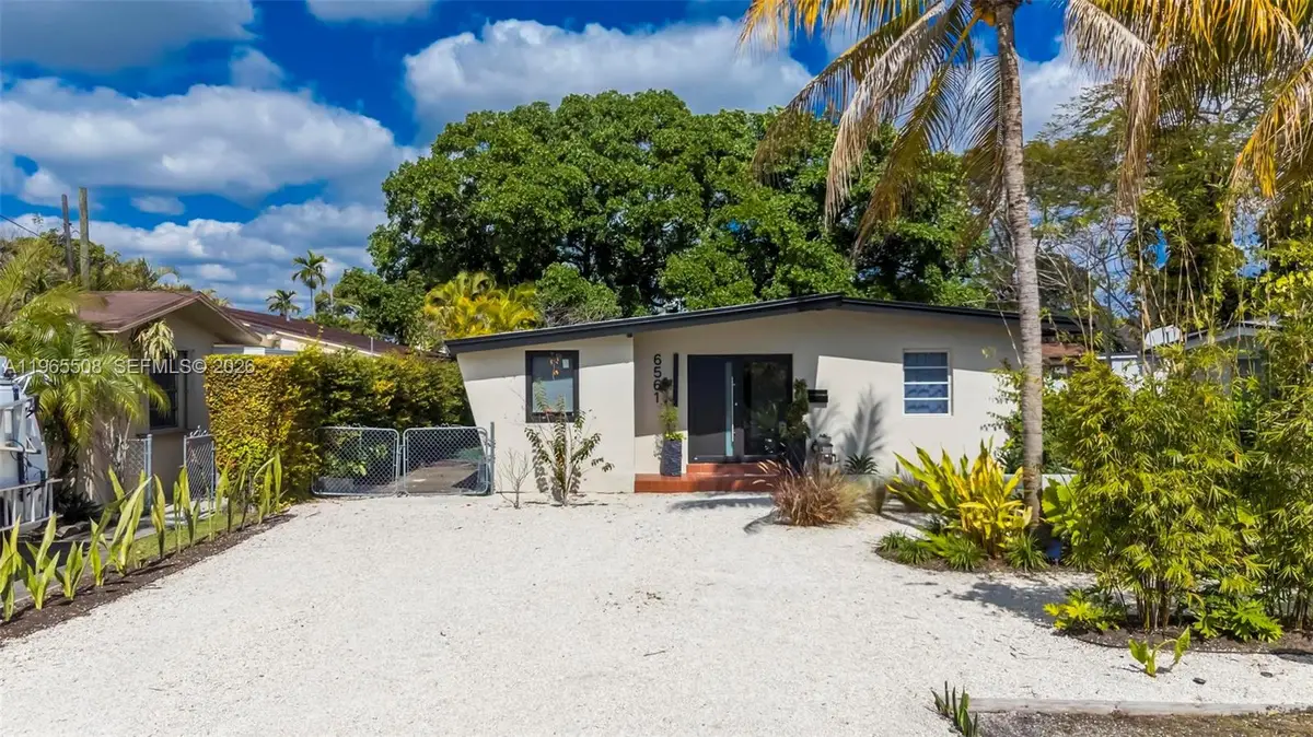 6561 SW 34th St, Miami, FL 33155 - #1