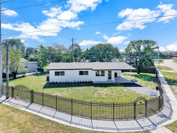 1370 NW 173rd Ter, Miami Gardens, FL 33169