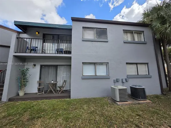 7421 SW 152nd Ave #9-101, Miami, FL 33193