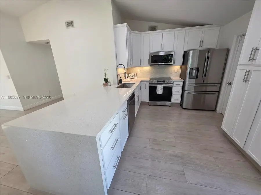 13950 Oaklawn Pl, Davie, FL 33325 - #3