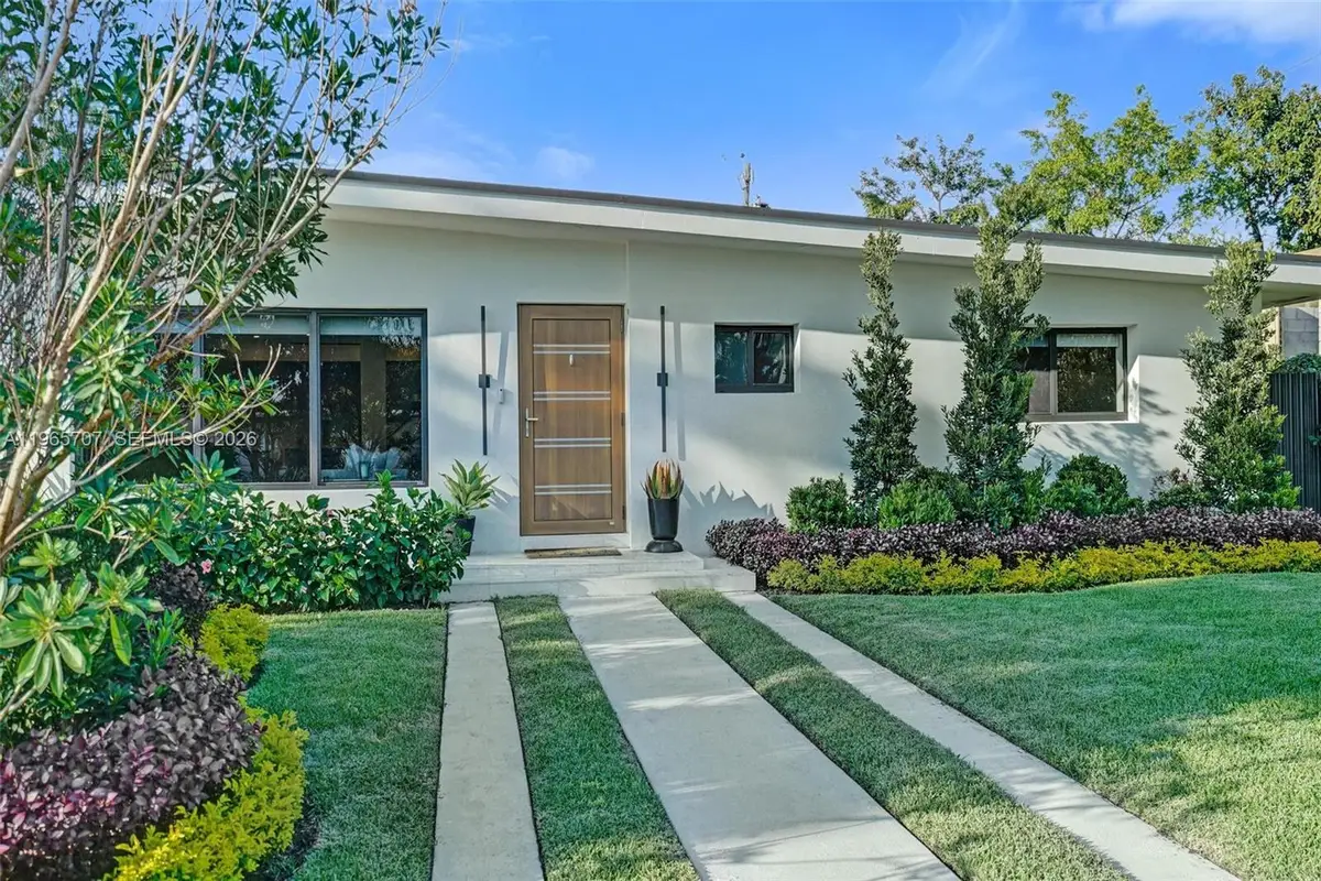 1941 NE 186th Dr, North Miami Beach, FL 33179 - #1