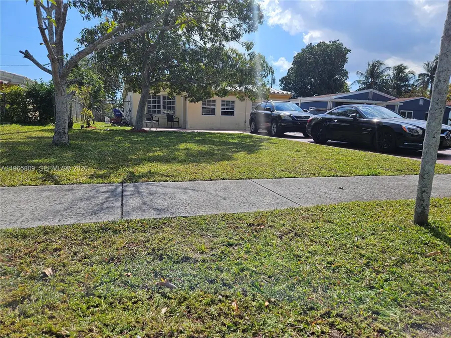 1232 NE 181st St, North Miami Beach, FL 33162 - #2