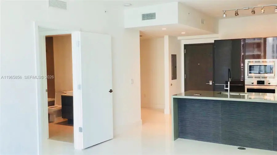 1080 Brickell Ave #2607, Miami, FL 33131 - #2