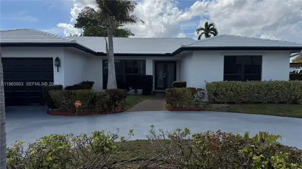 4905 Bayberry Ln, Tamarac, FL 33319