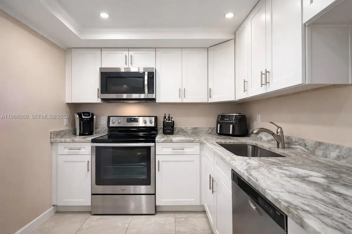 3016 Lyndhurst I #3016, Deerfield Beach, FL 33442 - #1