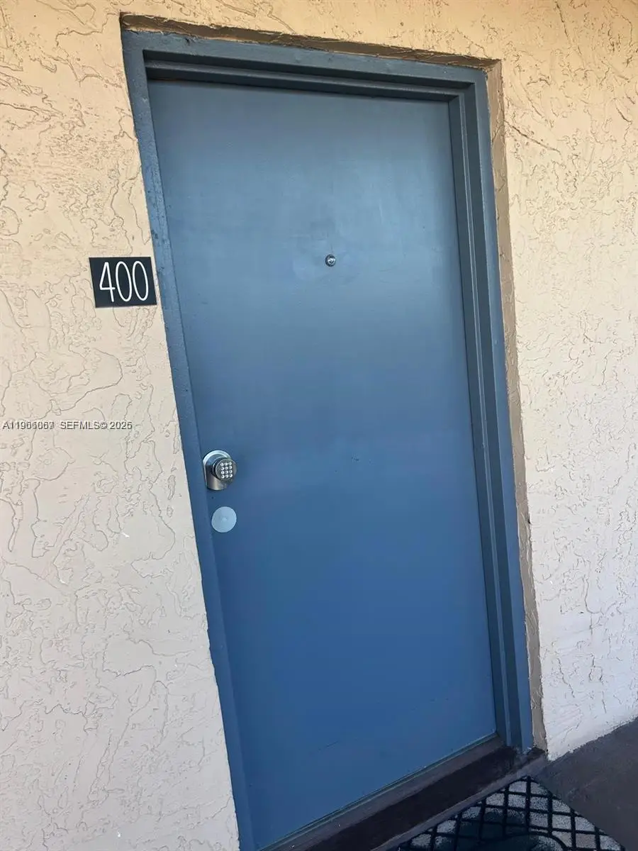 2840 Somerset Dr #400M, Lauderdale Lakes, FL 33311 - #2