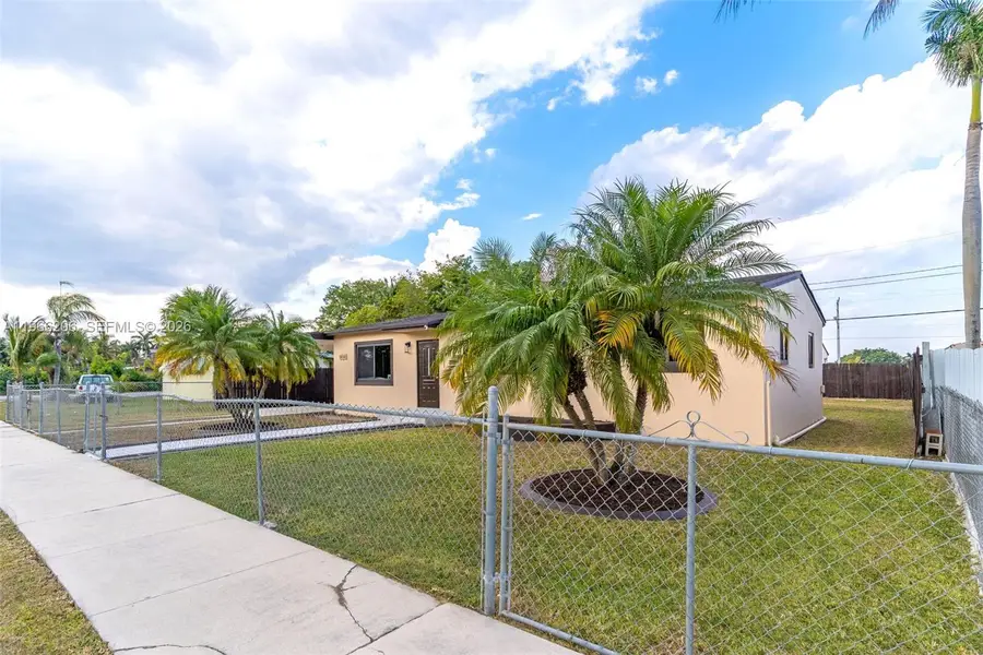 18765 SW 316th Ter, Homestead, FL 33030 - #2