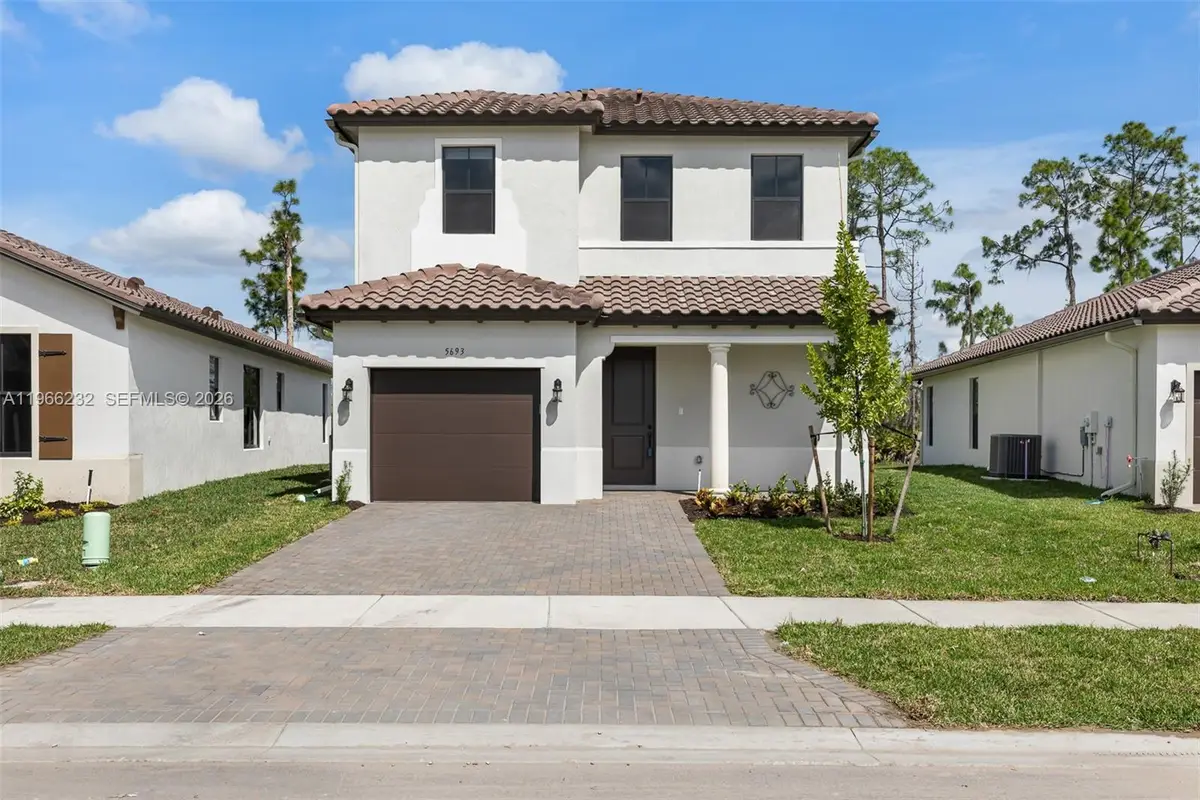5693 Cassidy, Avenue Maria, FL 34142 - #1