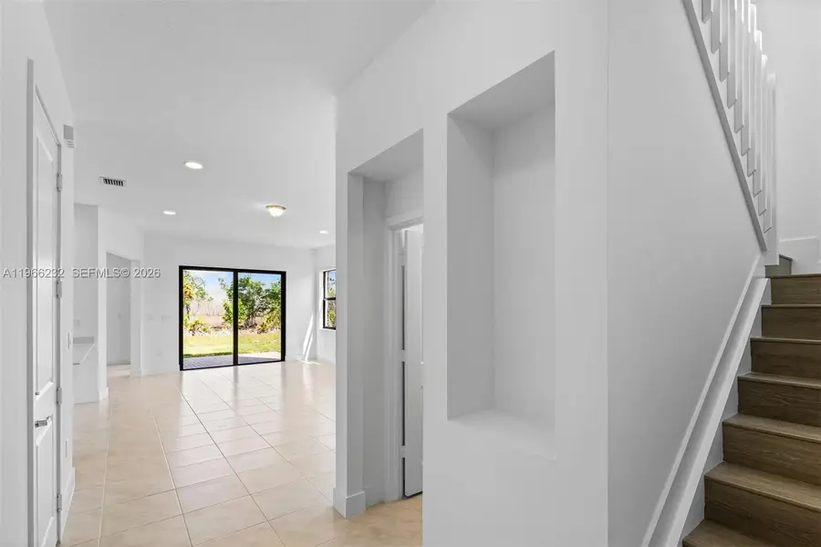 5693 Cassidy, Avenue Maria, FL 34142 - #2