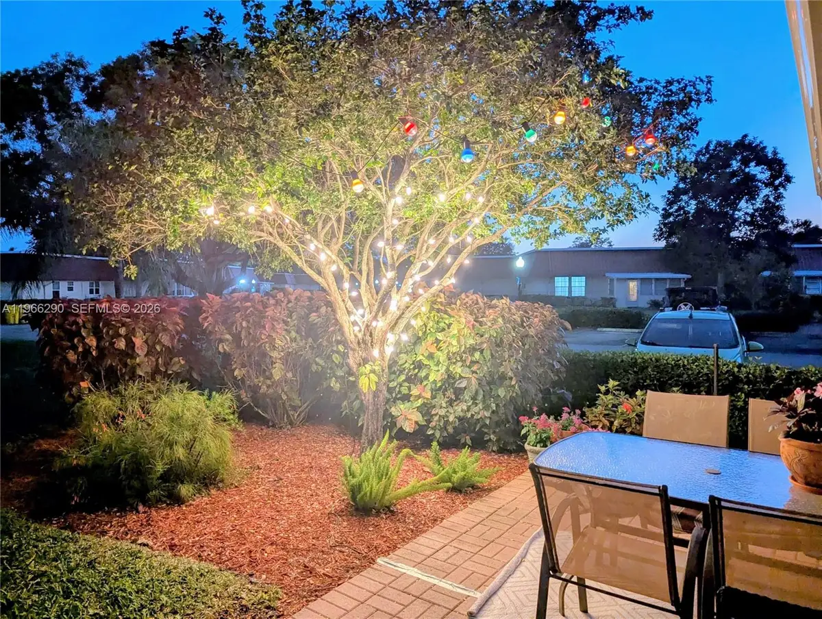 138 Amherst Ln, Lake Worth, FL 33467 - #1