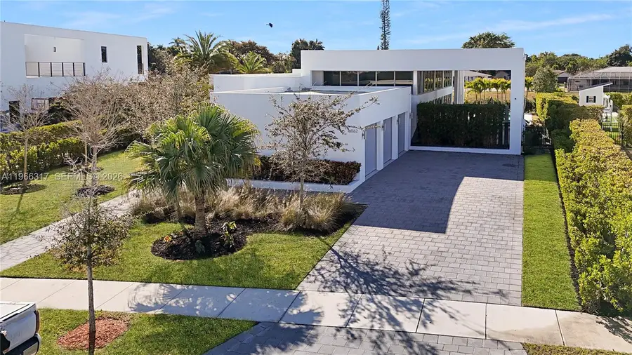 16582 S Botaniko Dr S, Weston, FL 33326 - #3