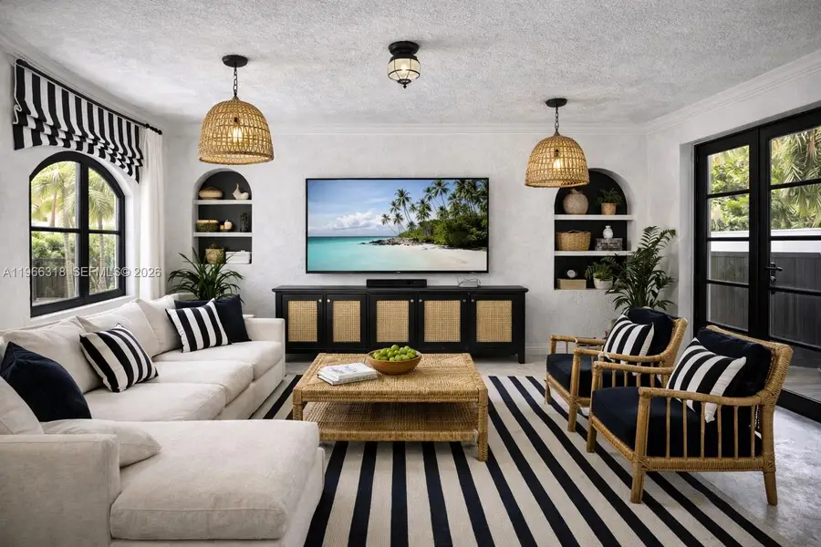 345 SW 36th Ave, Miami, FL 33135 - #3