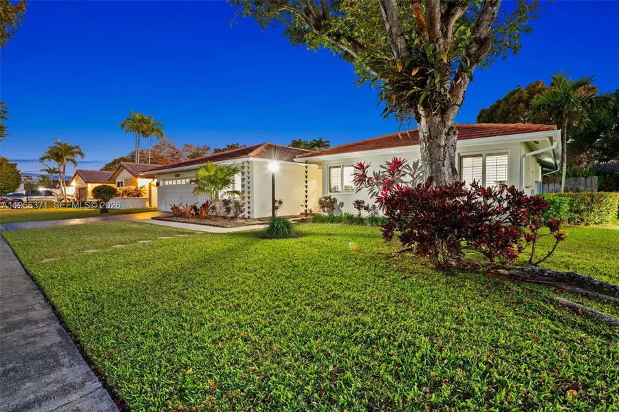 12020 SW 93rd St, Miami, FL 33186 - #2