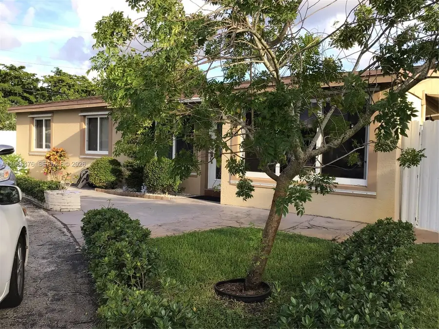 1318 SW 49th Ter, Fort Lauderdale, FL 33317 - #2