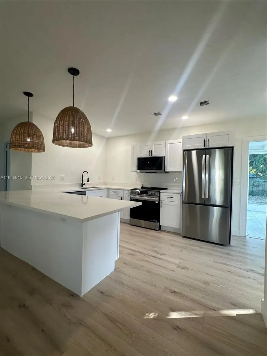 816 Tuscaloosa St, West Palm Beach, FL 33405 - #1