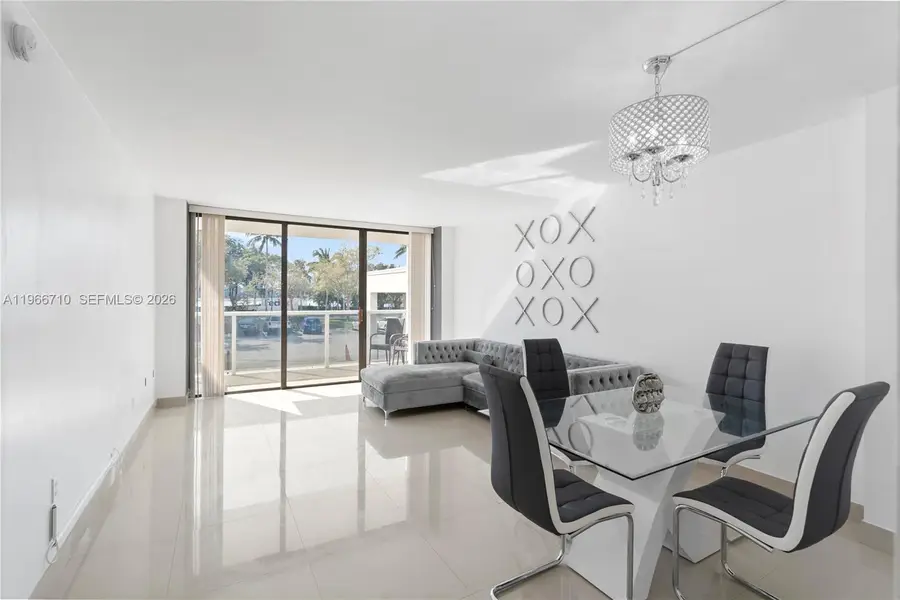 3675 N Country Club Dr #105, Aventura, FL 33180 - #3