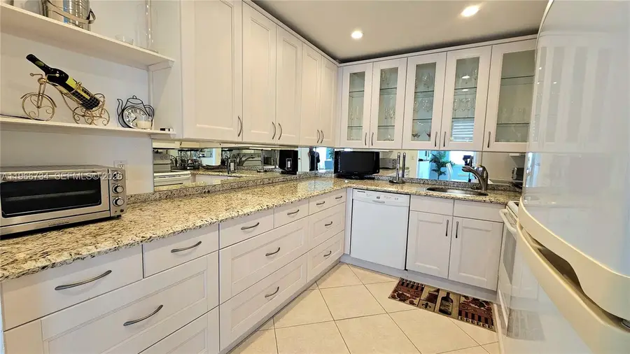 1980 S Ocean Dr #7F, Hallandale Beach, FL 33009 - #3