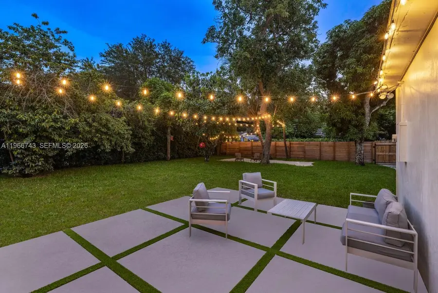 126 NW 107th St, Miami Shores, FL 33168 - #3