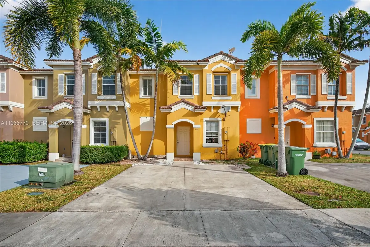 761 SE 2nd St, Homestead, FL 33030 - #1