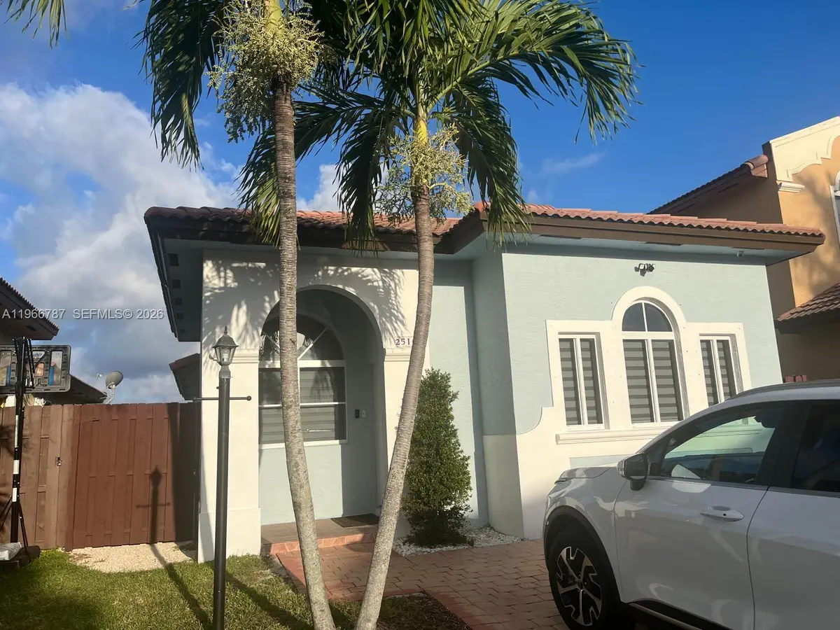 2510 NE 41st Ave, Homestead, FL 33033 - #1
