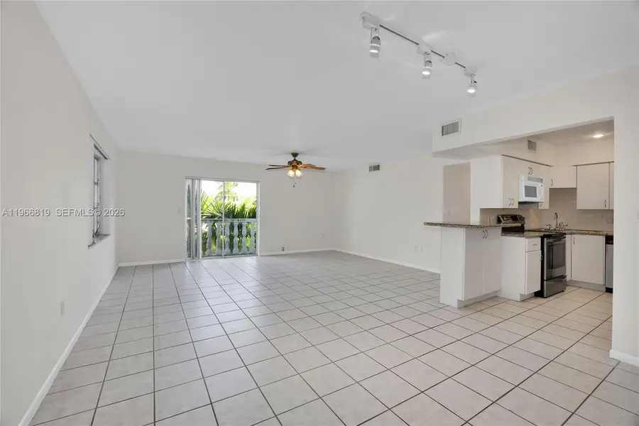1150 Madruga Ave #B301, Coral Gables, FL 33146 - #2